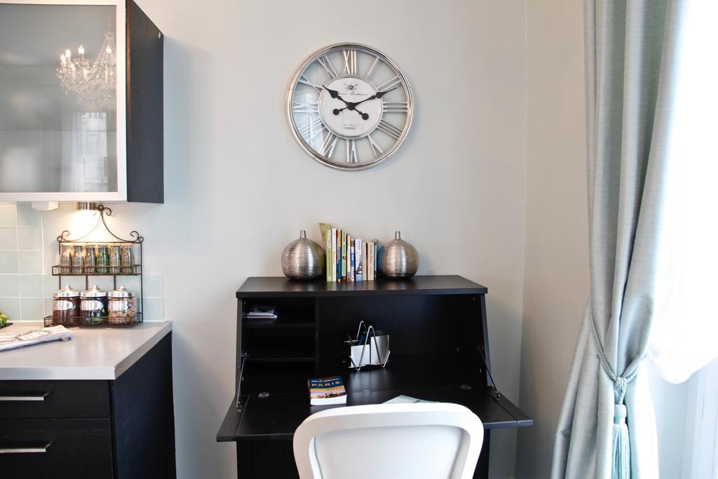 La Charme Du Marais Apartamento
